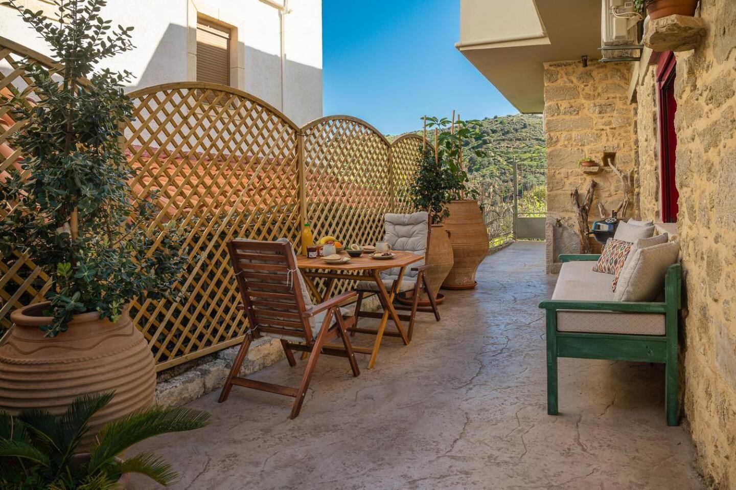 Kouses Physis Country House 2 Near Matala Beach & Faistos מראה חיצוני תמונה