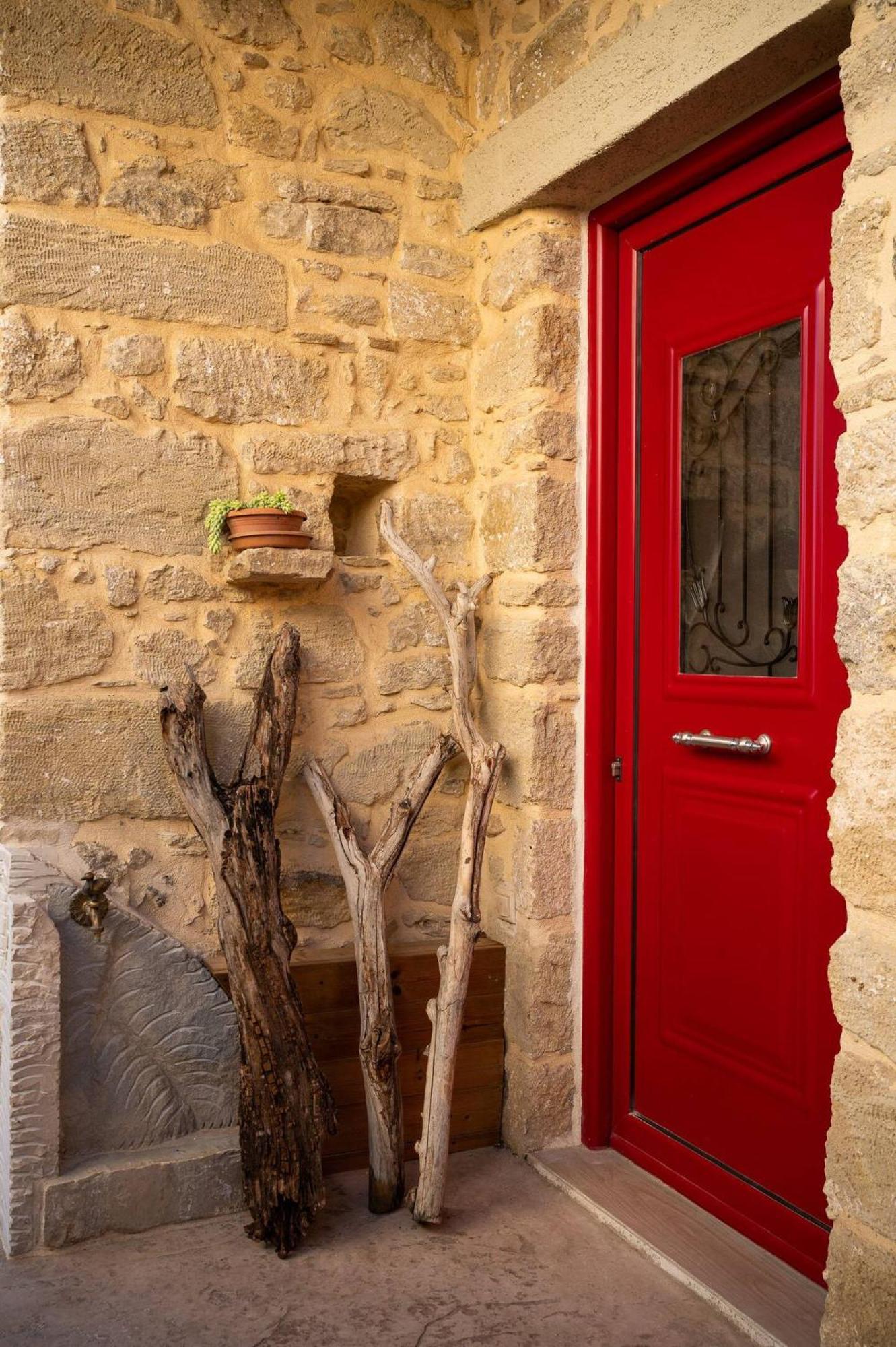 Kouses Physis Country House 2 Near Matala Beach & Faistos מראה חיצוני תמונה